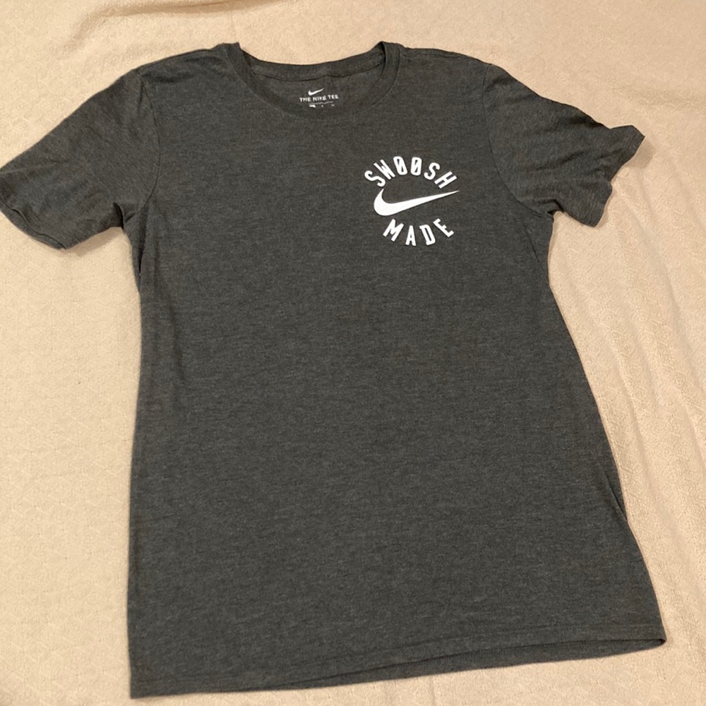 Nike t-shirt men’s